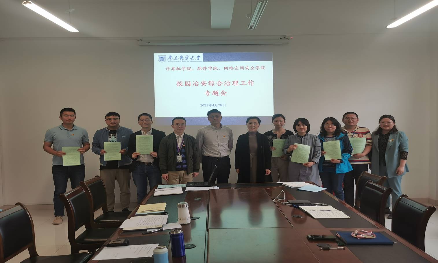 b986caa20c9844a3728bb220e0204d8